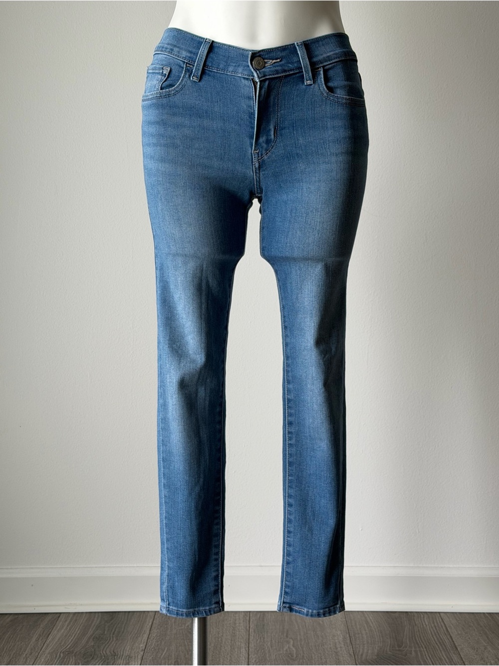 Levi 710 Blue Super Skinny Straight Jeans